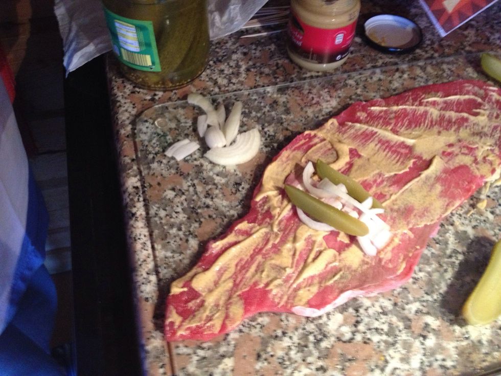 Add a couple slices of pickle...