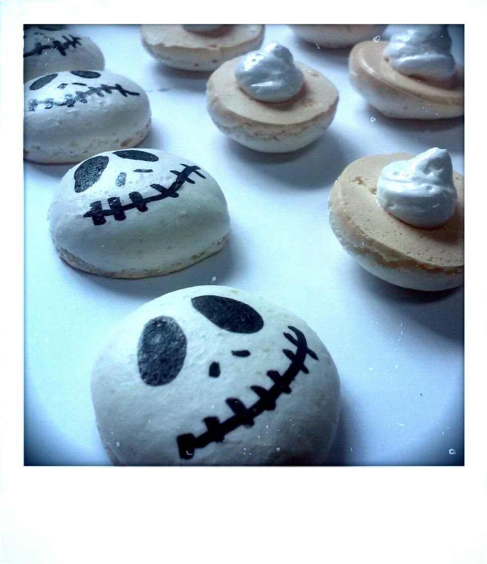 Add a filling to your cookies of your choice. I chose to use a Marshmallow Cr\u00e8me filling.