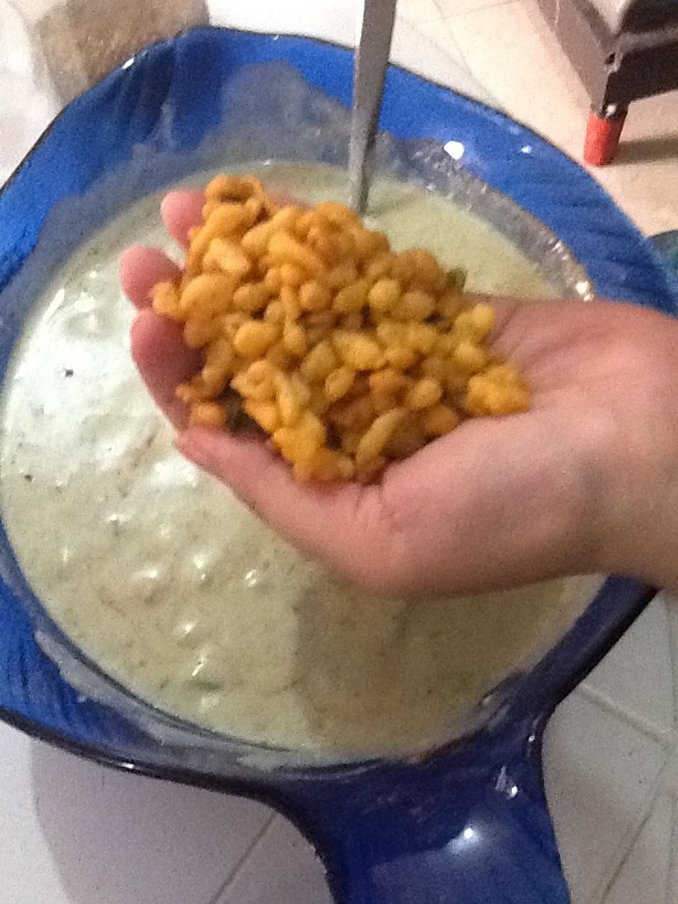 Add a handful of Boondhi