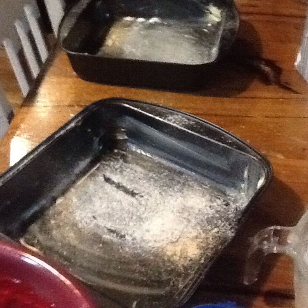 Add a little flour to the tin
