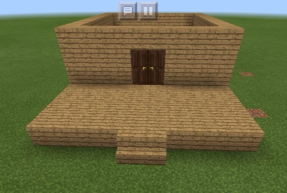 Add a pair of stairs at the centre so it looks like this.