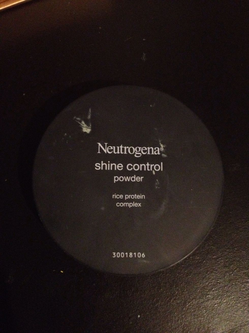 Add a powder to the face to help oil on the face, and also to cover up and set the concealer.