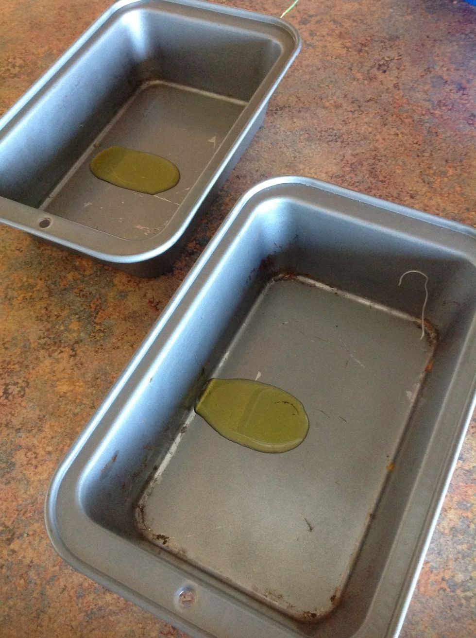 Add a small amount of olive oil to a pan and wipe around pan.