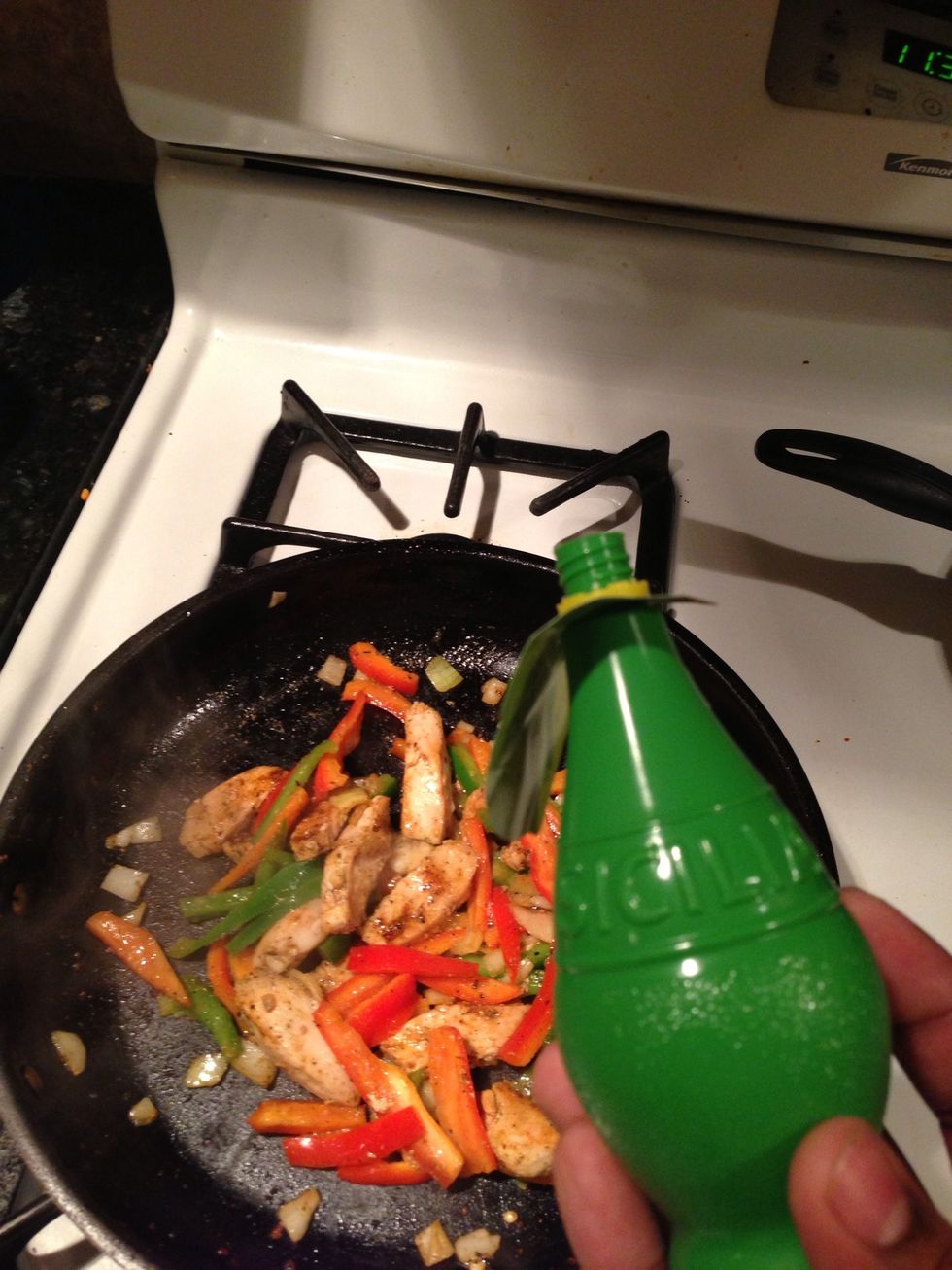 Add a splaa-aaaa-aaaaa-ash of lime juice to taste