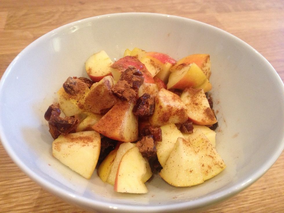 Add a squeeze of lemon and your choice of ground spices. About half a teaspoon in total. I used cinnamon, nutmeg and ginger. Either cook it separately in pan or micro or in with the porridge.