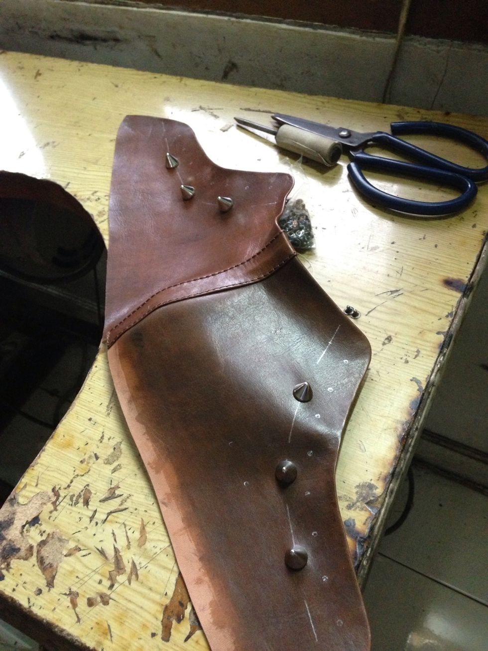 Add a stud of your choice, if you want yo add a stud follow the original sewline..