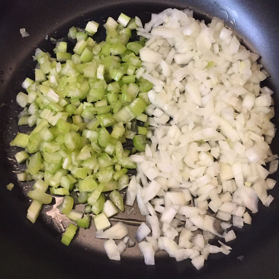Add about 1tbsp EVOO to low/medium heat pan. Add celery & onion. Cook about 5 minutes until translucent.