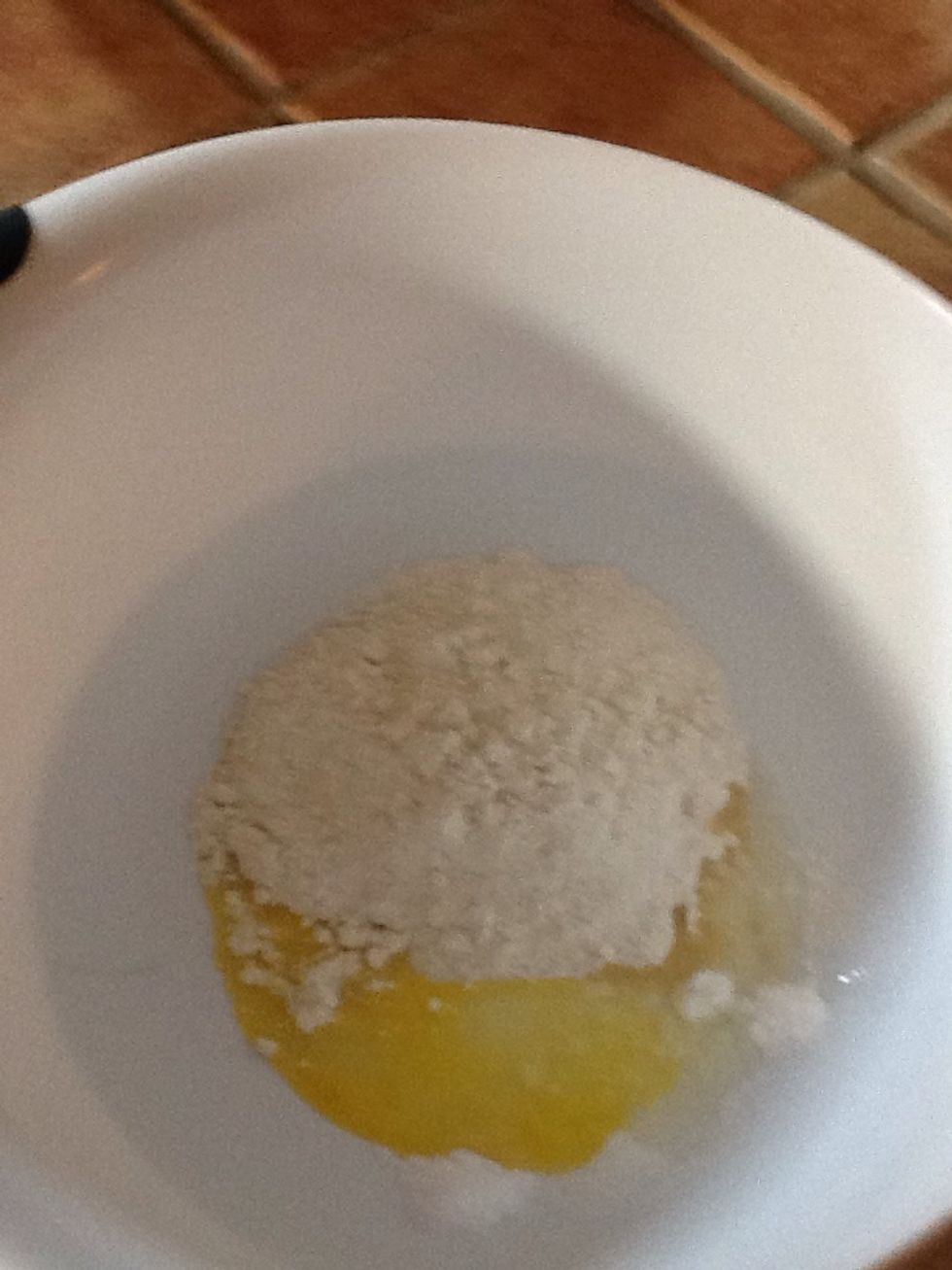 Add all ingredients to a bowl exept the milk. Whisk together.