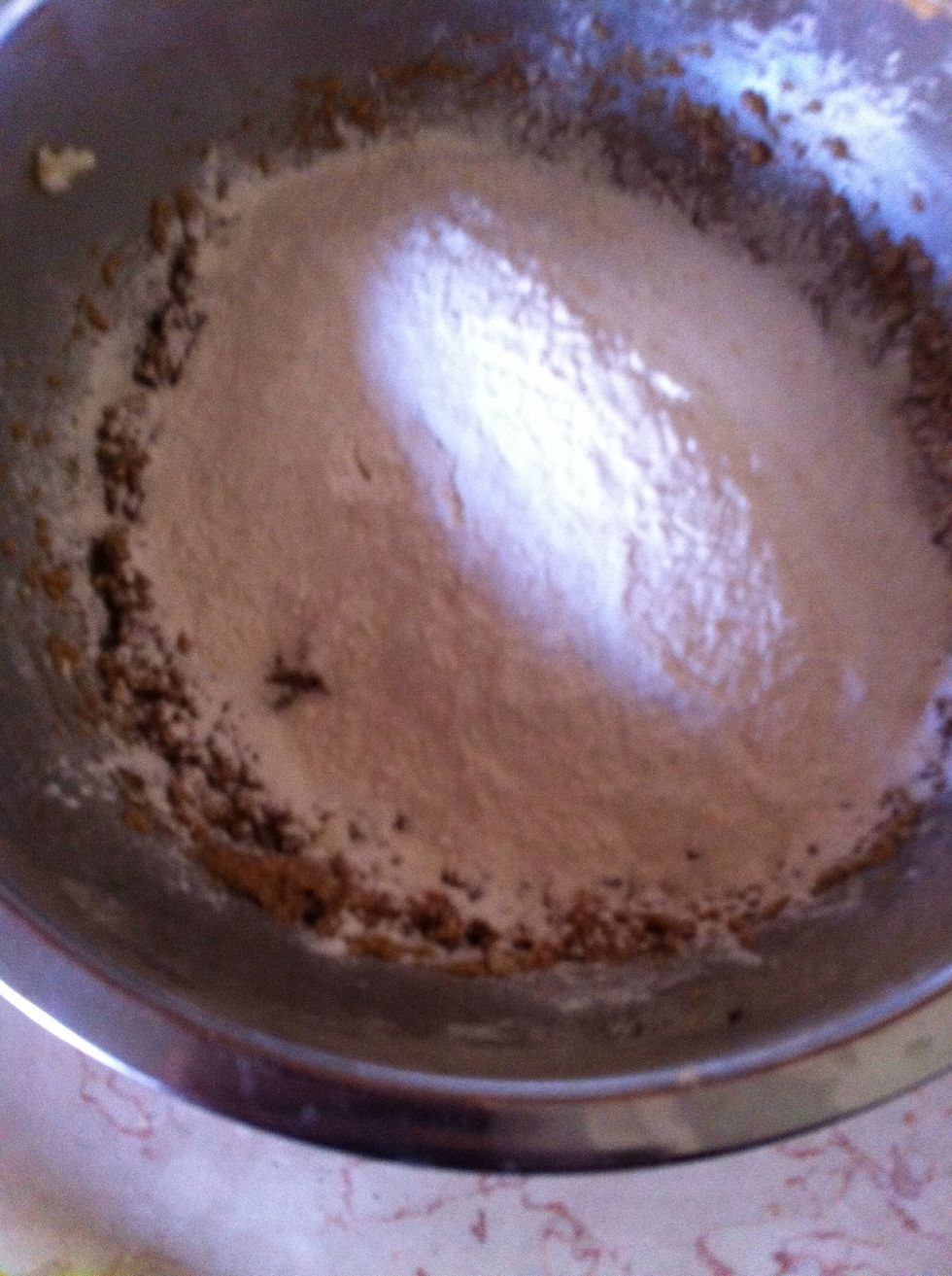 Add all the dry ingredients except the chocolate and blend