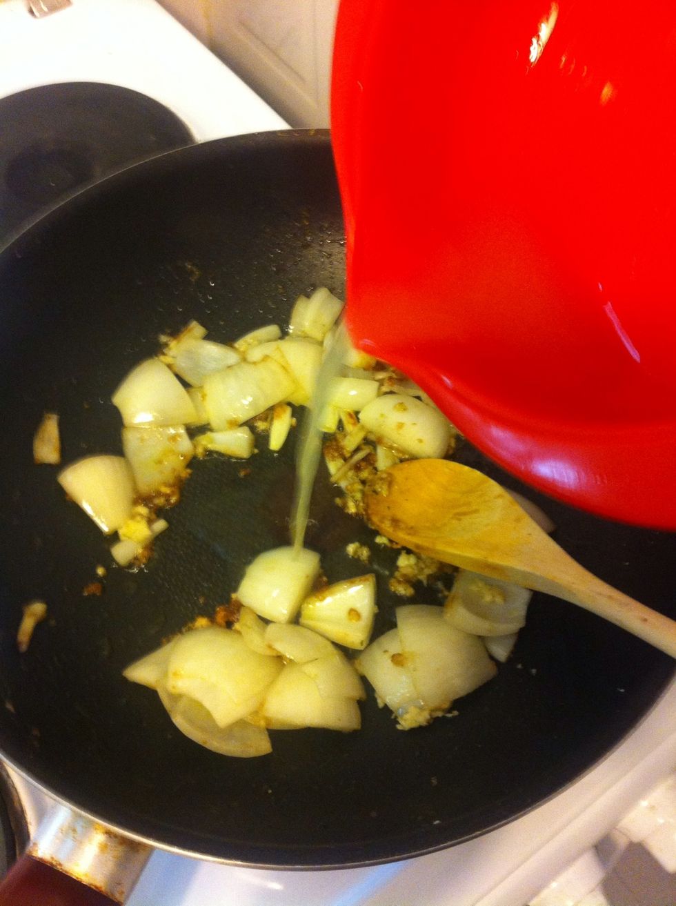 Add all the ingredients to the frying pan