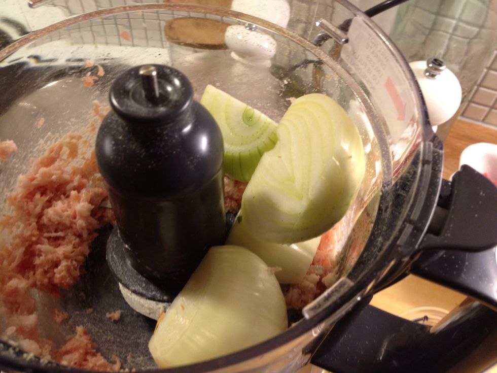 Add also the onions.