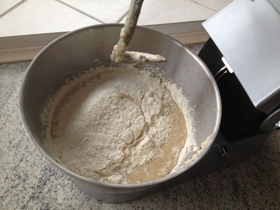 Add another 300 grams of flour