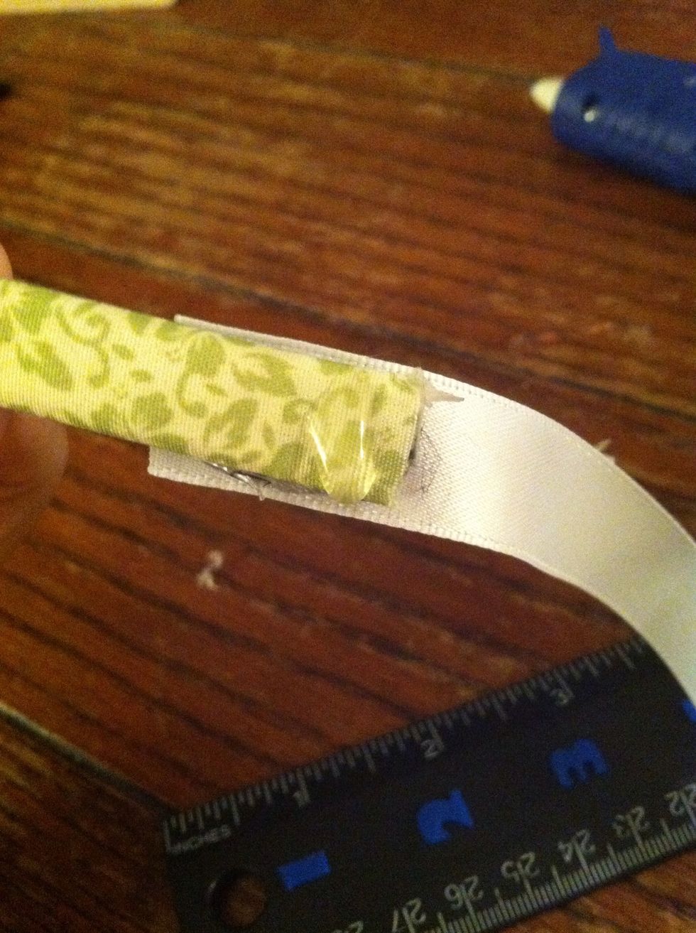 Add another dot of glue to the outside.