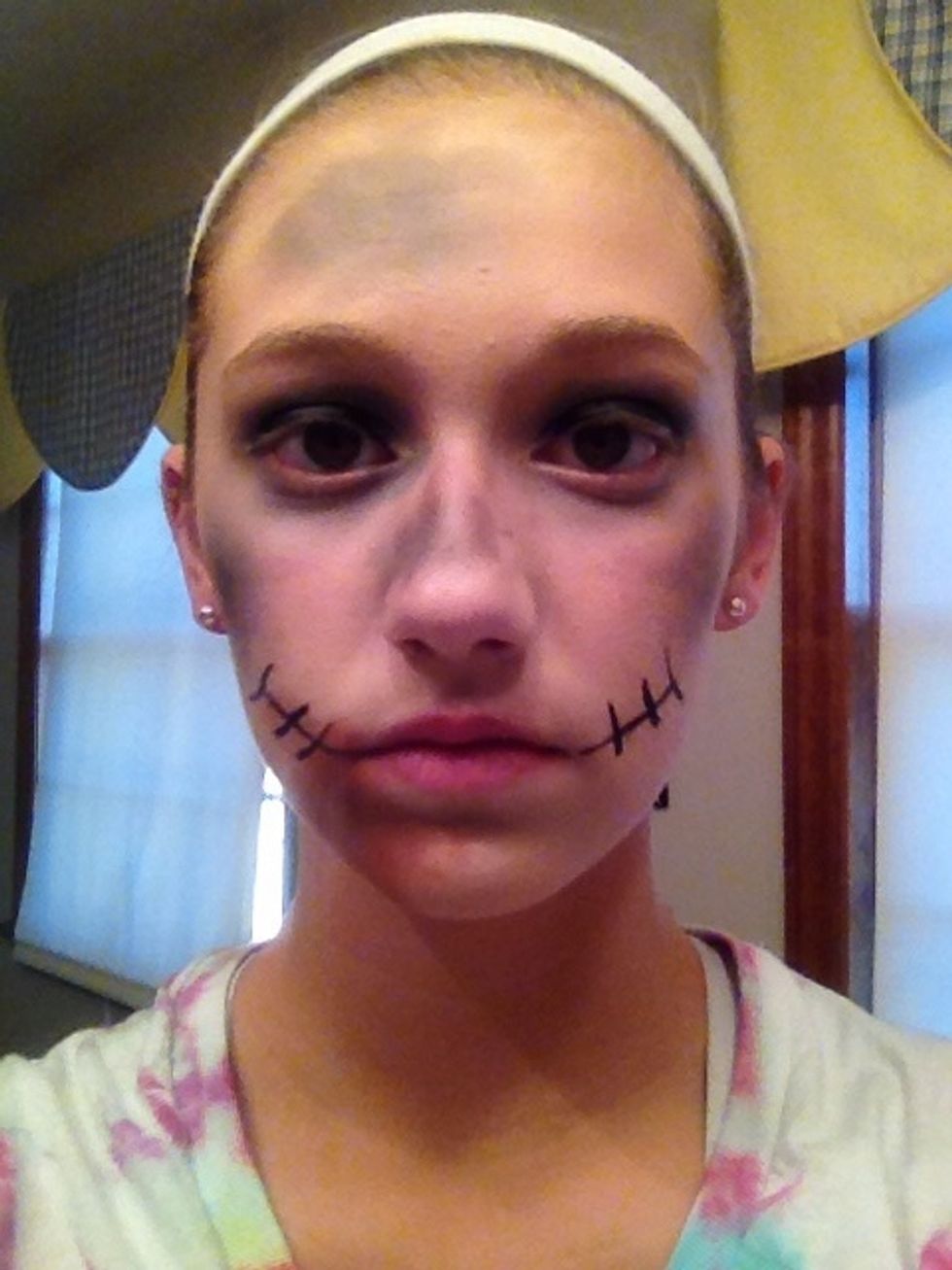 Add as many bruises using the same process as before.