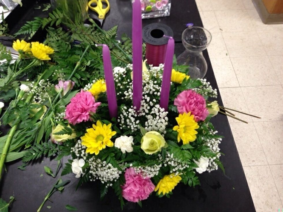 Add baby's breath to make the colors pop!
