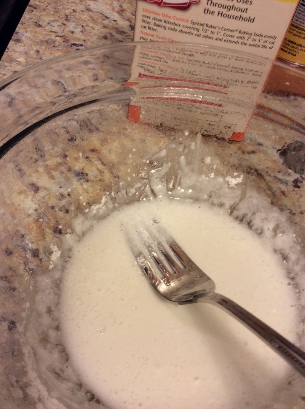 Add baking soda and cornstarch mixed it till it looks like cake batter