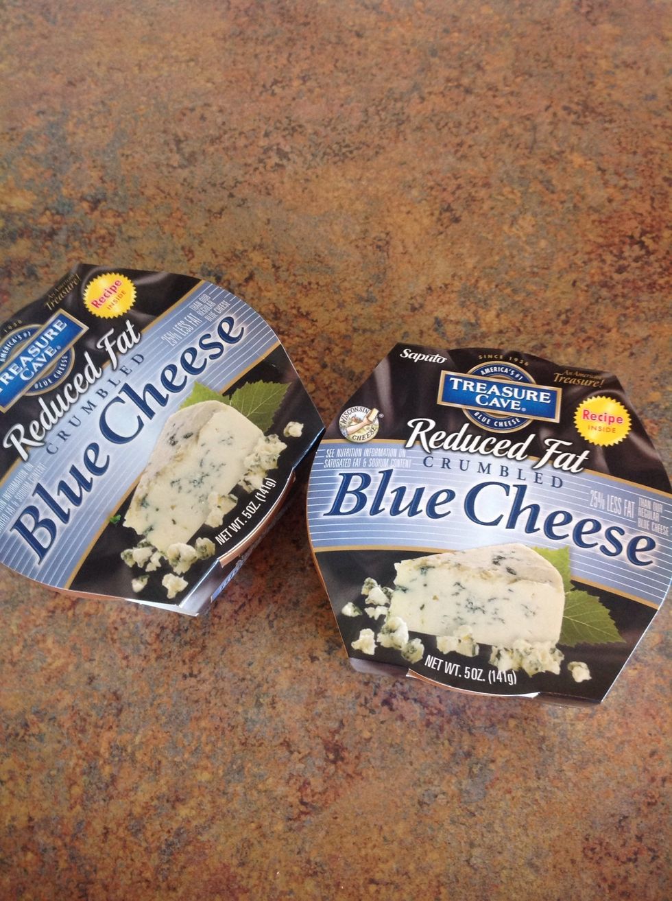 Add blue cheese to salad and toss.