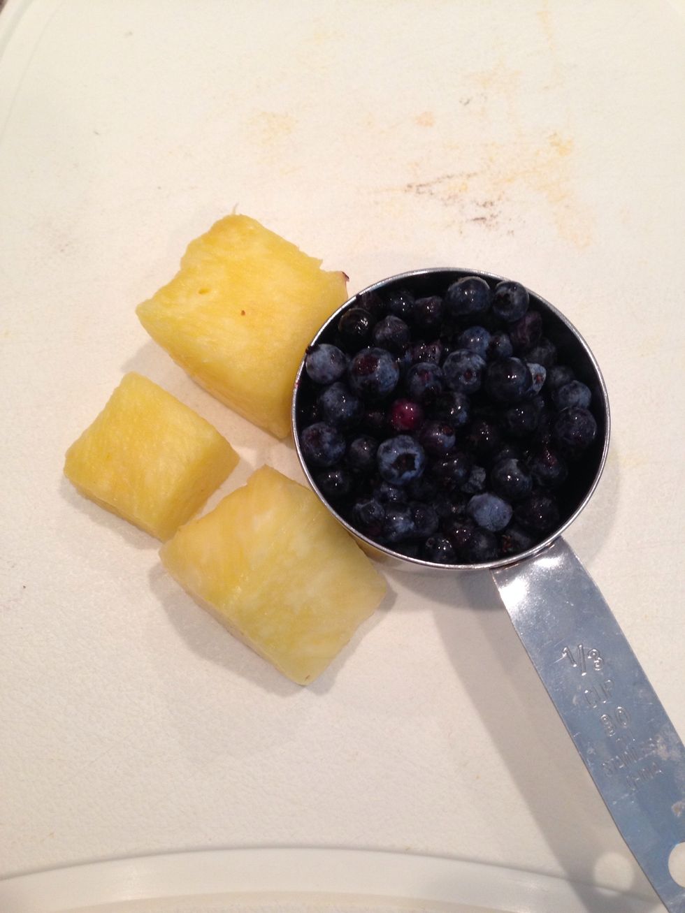 Add blueberries and pinapple \ud83c\udf4d