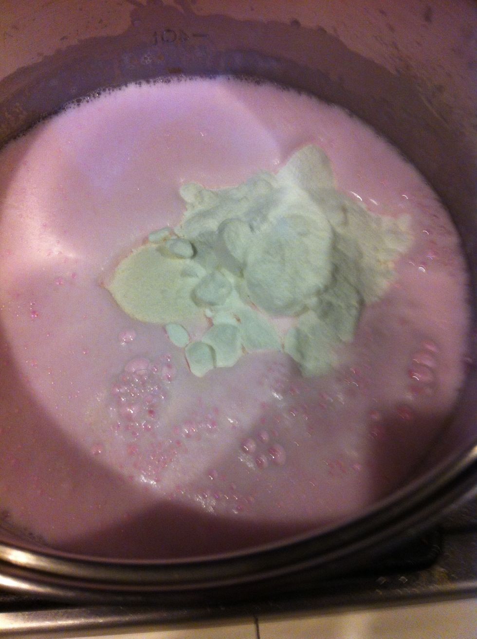 Add borax, washing soda, and any optional ingredients. Stir to combine and dissolve.