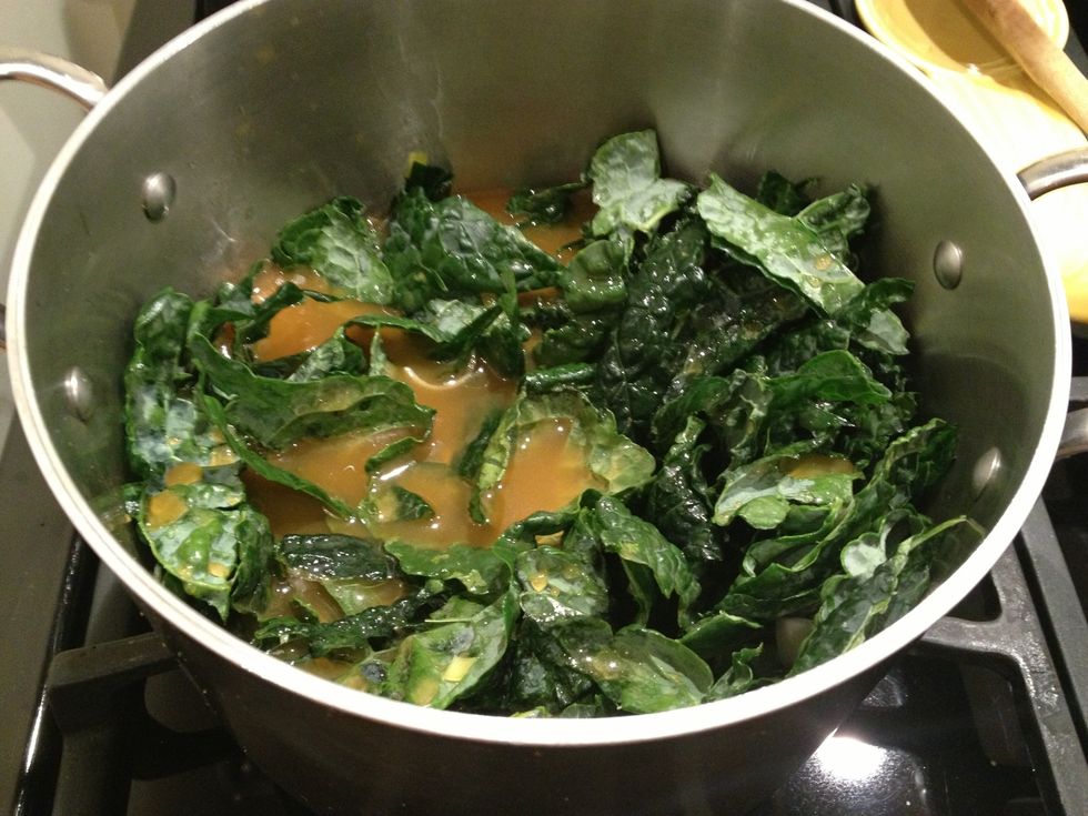 Add broth and cook for 30 minutes on low heat.