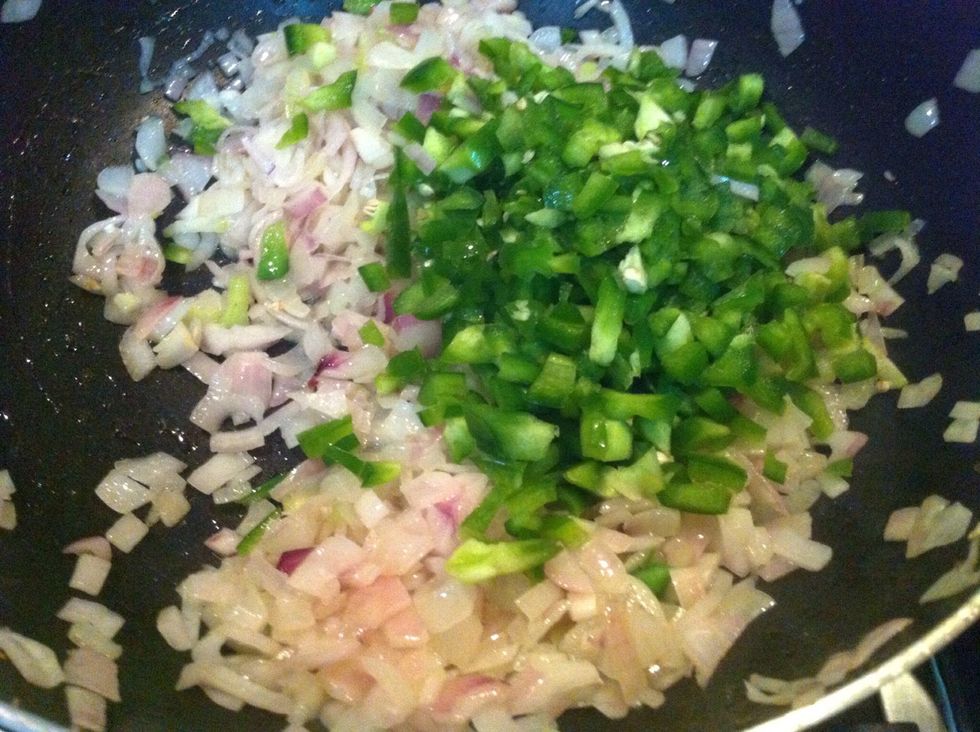 add capsicum (my favoriteeee and pet ingredient in almost all of my dishes)