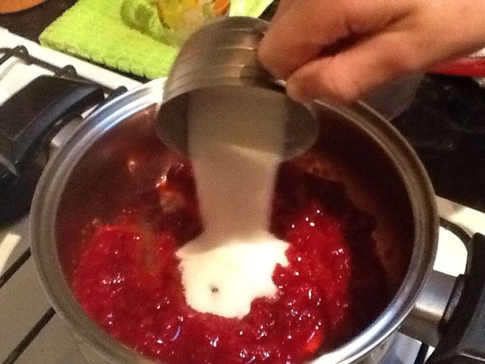 Add caster sugar into the pur\u00e9e and whisk until sugar is dissolved