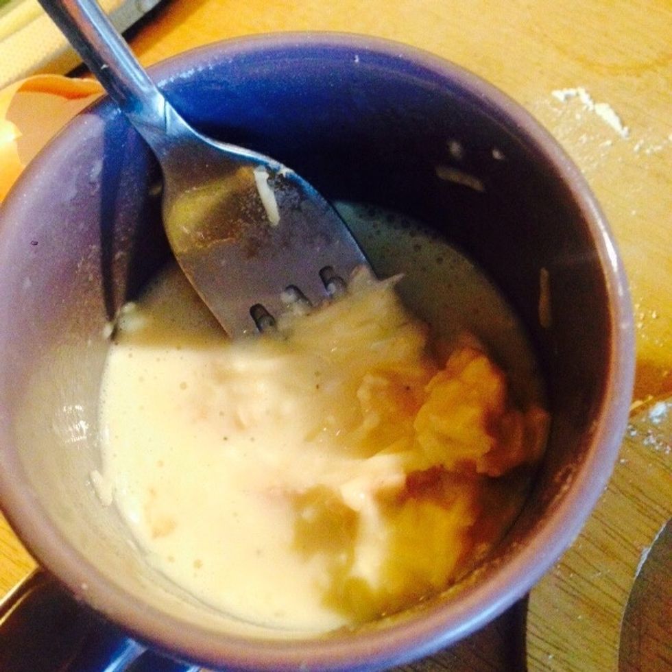 Add chicken and cheese. And mix mix mix :)