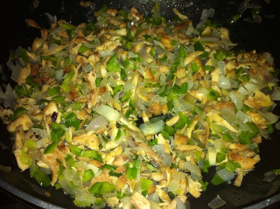 add chicken n fry little more but dot over fry it