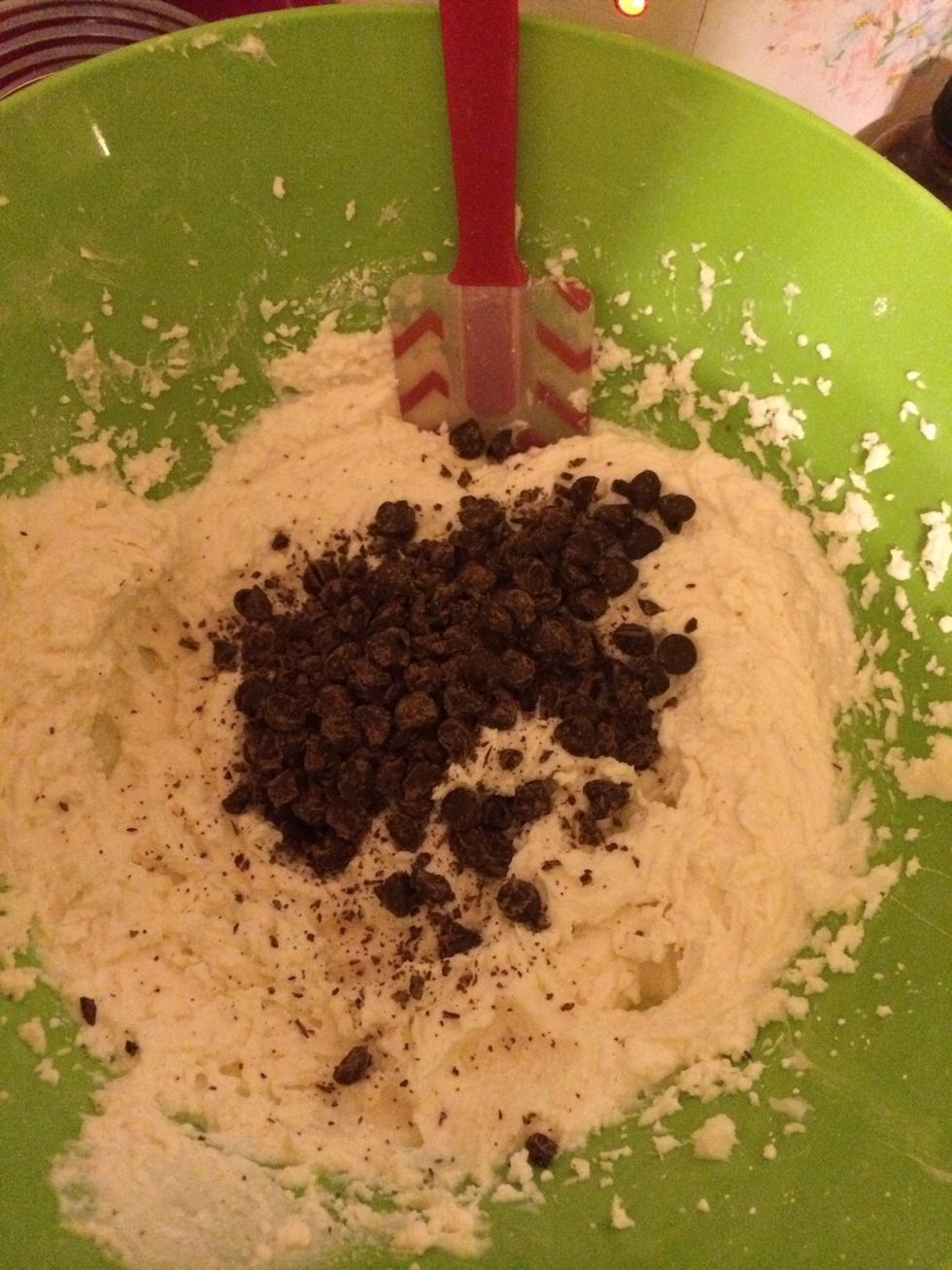 Add chocolate chips and mix with a spoon or spatula. You can also add chopped pistachios.