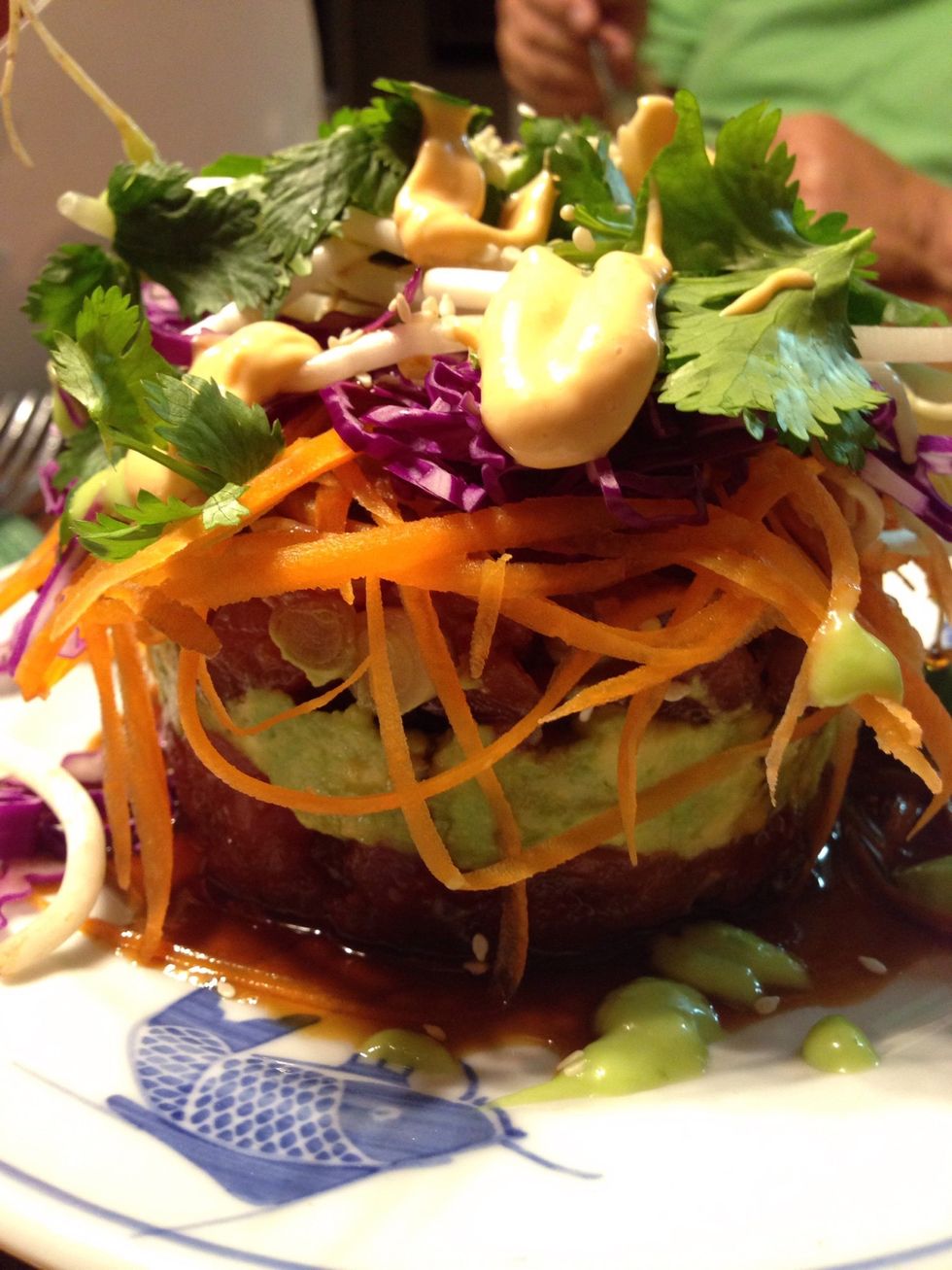 Add cilantro, sesame seeds and chili mayo if you like