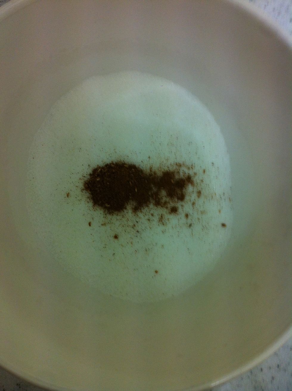 Add cinnamon to bowl