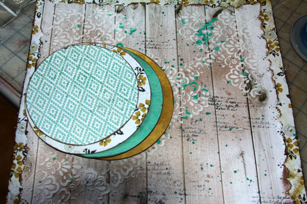 Add circular mats to background