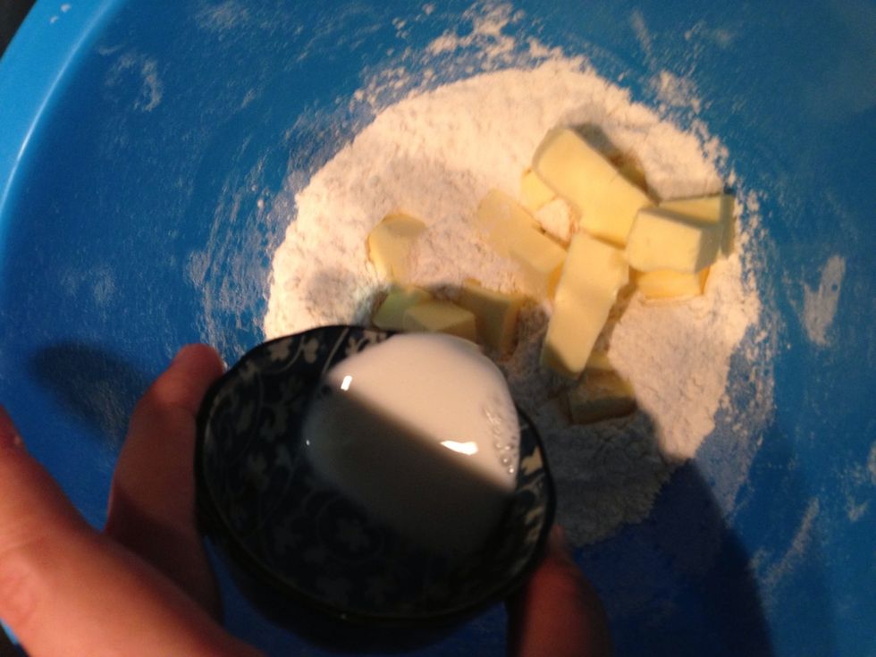 Add cold milk\ud83c\udf7c
