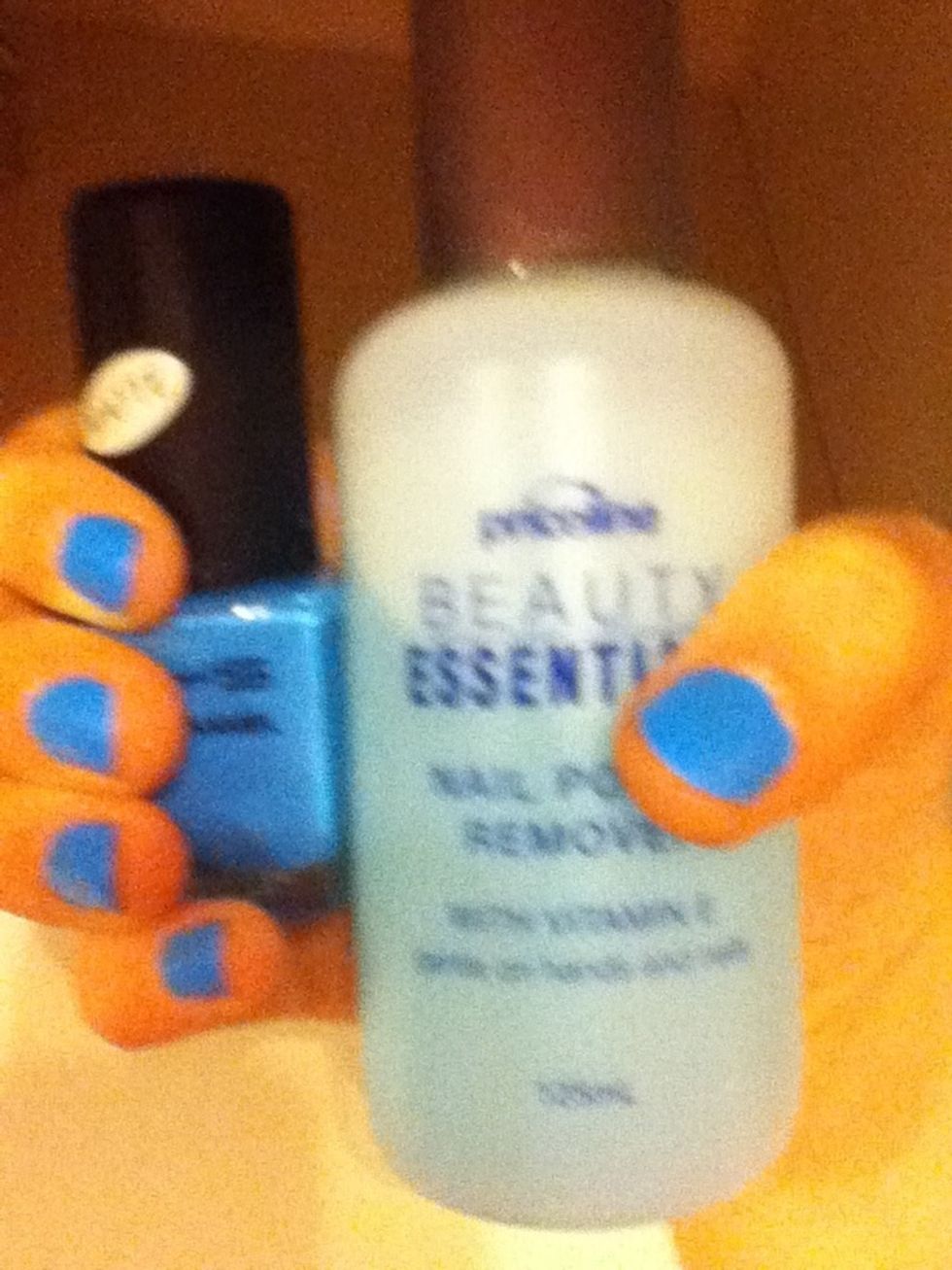 Add colour of choice and clean up with nail polish remover if you're a slop artist like me \ud83d\ude1c