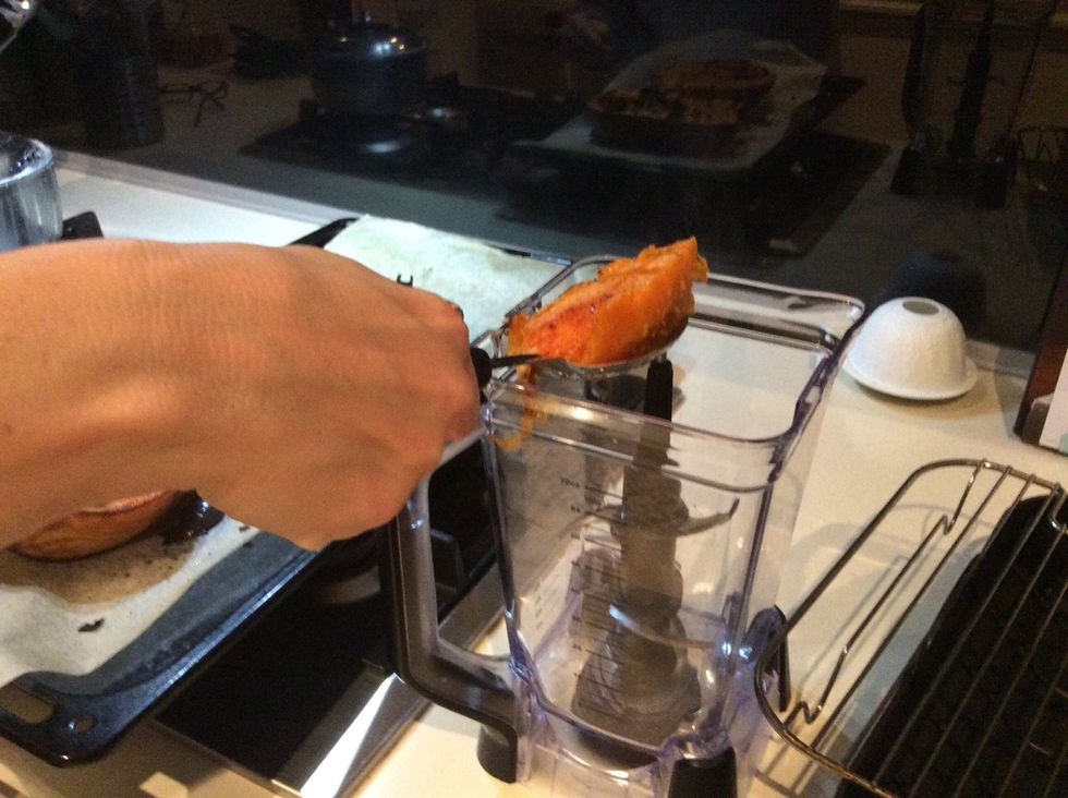 Add content of the tray into the blender.