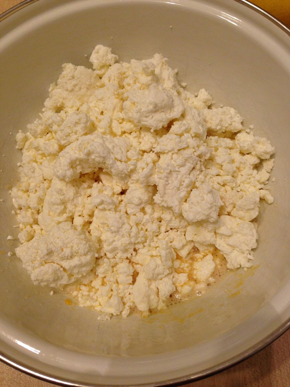 Add cottage cheese (tvorog)