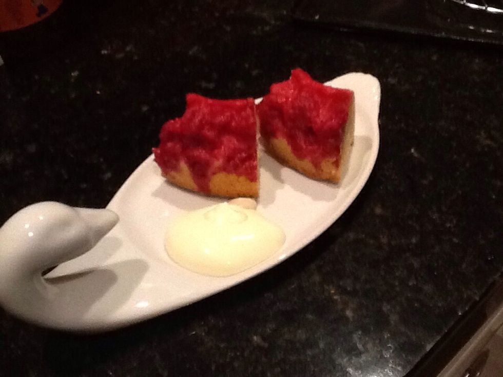 Add cream (optional) to cake