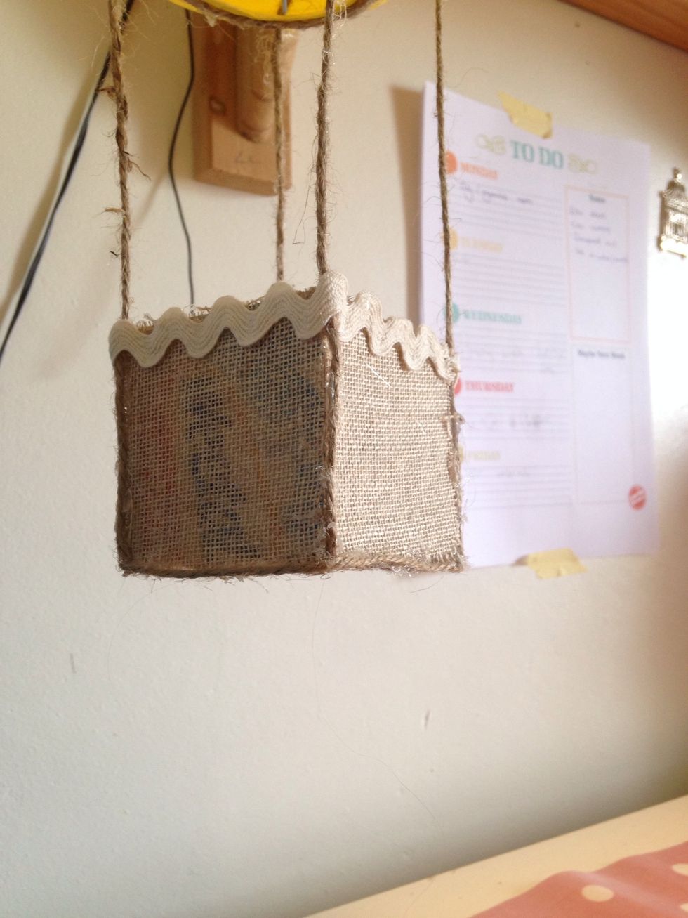 Add decoration to the top of the carriage