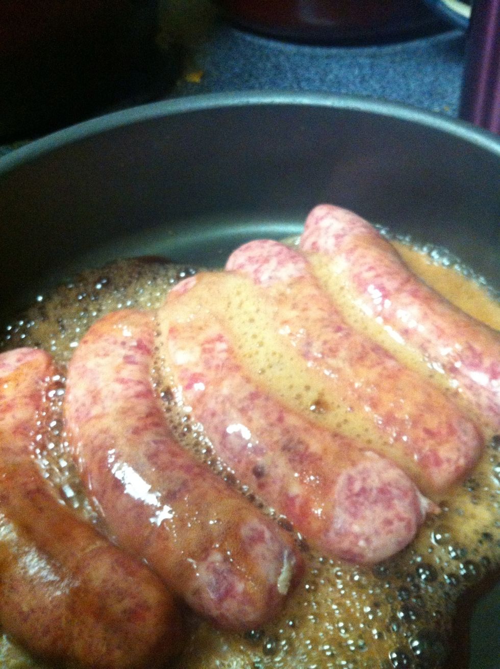 Add dr pepper to the Bratwurst... Only 1/2 the can!