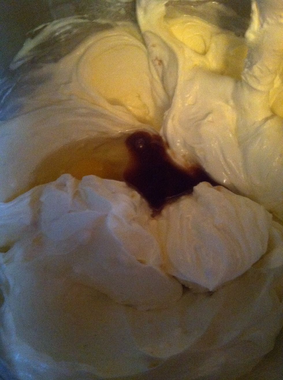 Add eggs 1 at a time with vanilla and cream. Sometimes I add a squeeze of lemon or some lemon zest. Spread evenly on top of apples.