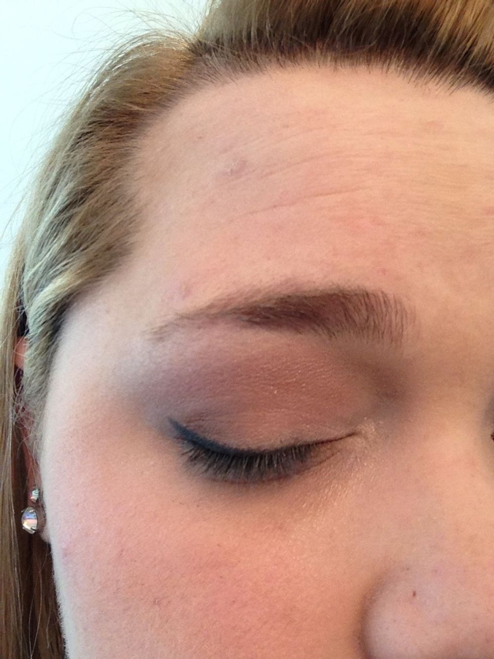 Add eye liner following along the lash line from the inside edge of the pupil as you look straight ahead to the other side of the pupil. Once you get to the outside edge of the pupil... (Cont'd next)