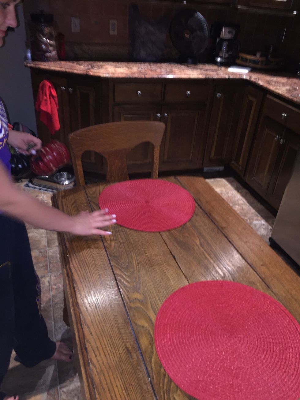 Add fall colored placemats