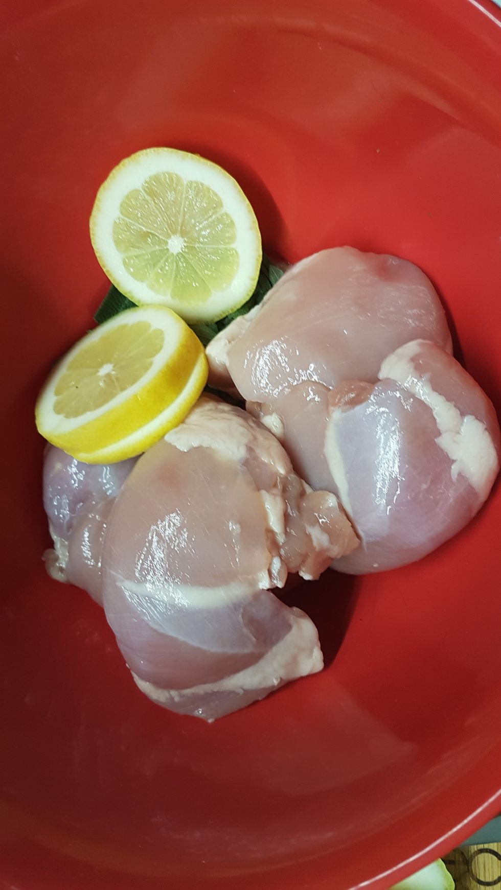 Add four slices of lemon