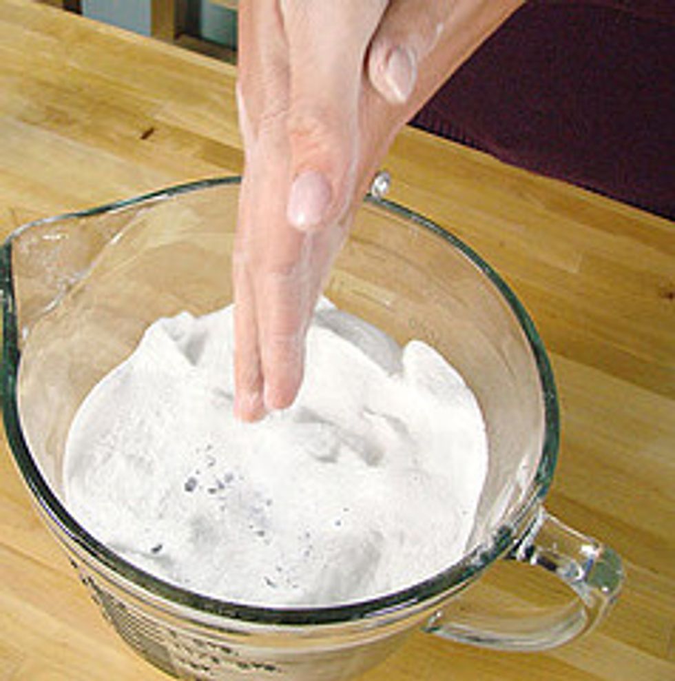 Add fragrance. Since each bath fizzy needs to scent an entire tub, you\u2019ll want to use a good amount of fragrance. 1/3 ounce is a good place to start all the way up to 1/2 ounce per pound of mixture.