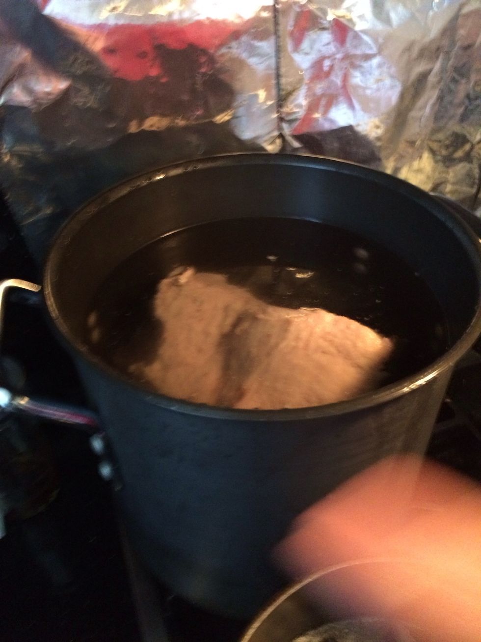 Add fresh water to bones, brisket and tendons. Bring to a boil then reduce to simmer.