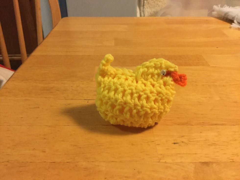 Add google eyes - model has 5mm. Use 7mm if yarn is fuzzy. Put chick on plastic egg and viola.