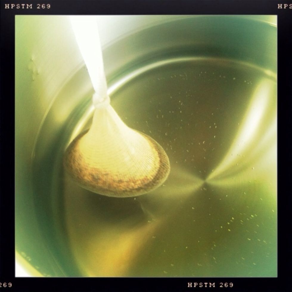 Add grain bag to heating water in the kettle.