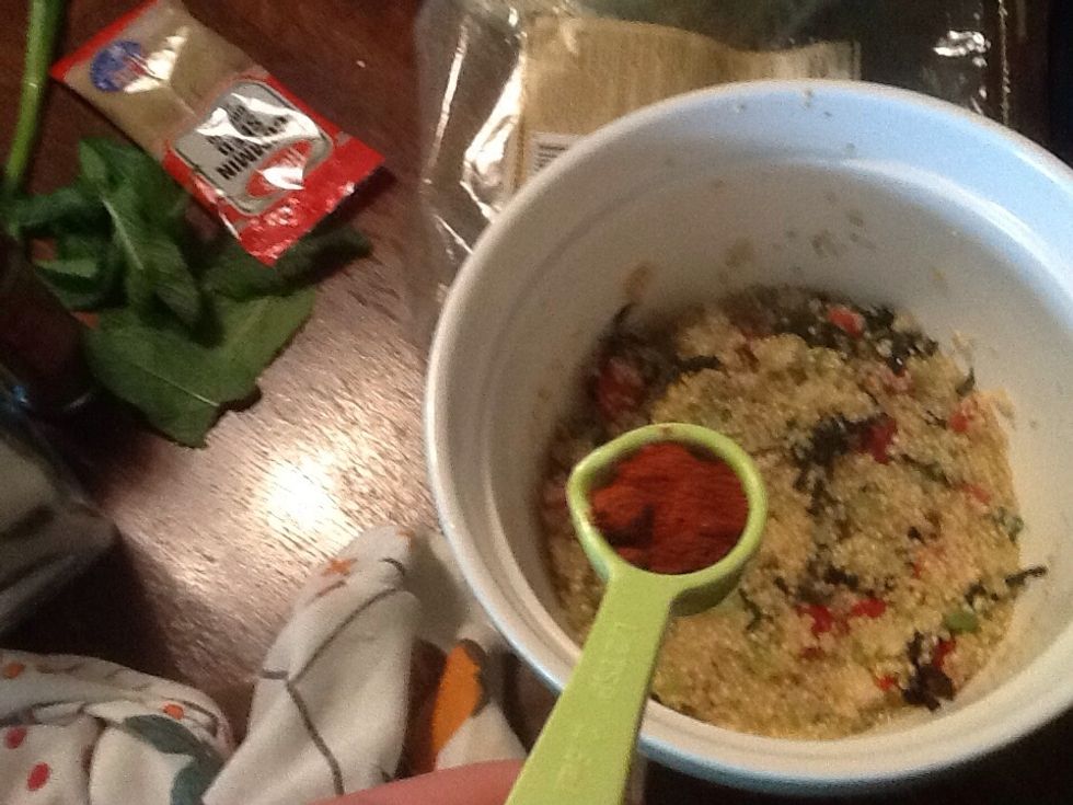 Add half a table spoon of paprika to bowl.