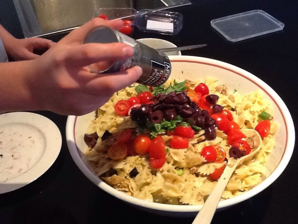 Add half a tea spoon of pepper