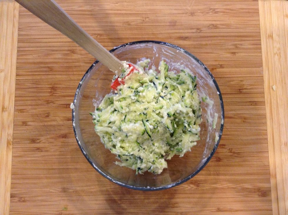 Add half of the mixed egg and stir